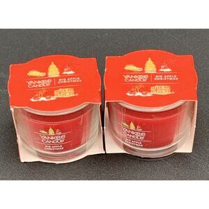 Yankee Candle Big Apple Christmas Candle Mini 1.3 oz‎ Set of 2